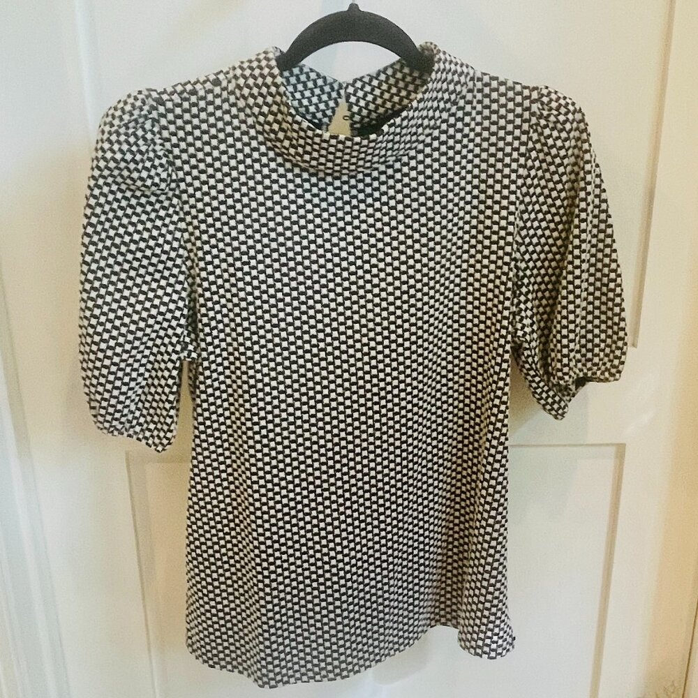 Ann Taylor Factory: Puff Sleeve Top